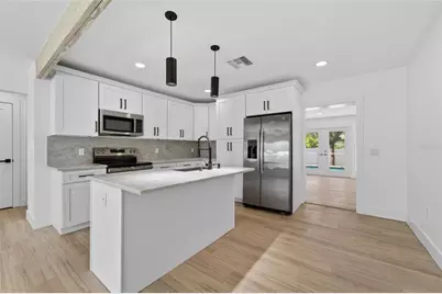 4810 Del Rio Way S, Gulfport, FL 33711 - Photo 26