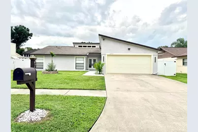 4717 Deerwalk Avenue, Tampa, FL 33624 - Photo 1