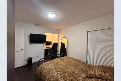 4717 Deerwalk Avenue, Tampa, FL 33624 - Photo 34