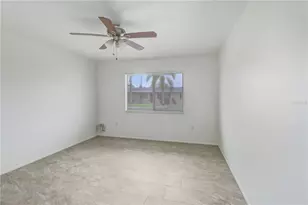 1309 Warwick Ct, Sun City Center, FL 33573 - Photo 14