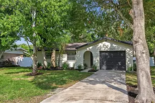 12601 134th St, Largo, FL 33774 - Photo 1