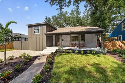 911 29th Street N, Saint Petersburg, FL 33713 - Photo 2