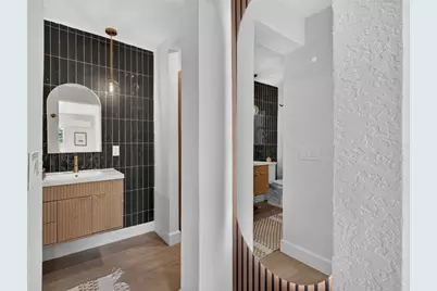 911 29th Street N, Saint Petersburg, FL 33713 - Photo 20