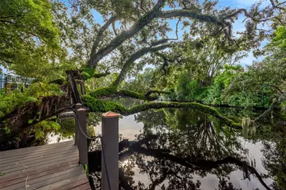 1214 E Park Cir, Tampa, FL 33604 - Photo 16