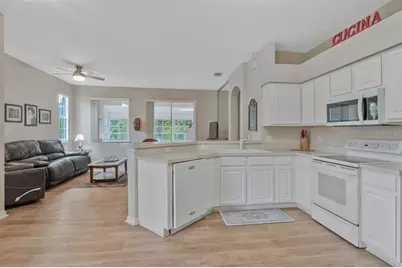2635 Eagle Greens Drive, Plant City, FL 33566 - Photo 12