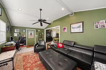 1221 Queen St N, Saint Petersburg, FL 33713 - Photo 6