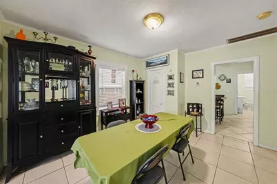 1221 Queen St N, Saint Petersburg, FL 33713 - Photo 12