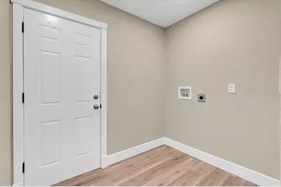 10531 Meadow Hill Drive, Port Richey, FL 34668 - Photo 32