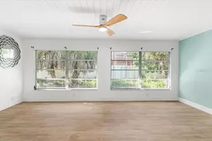 300 & 302 Briarwood Rd, Venice, FL 34293 - Photo 6