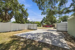150 50th St N, Saint Petersburg, FL 33710 - Photo 48
