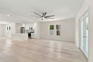 150 50th St N, Saint Petersburg, FL 33710 - Photo 20