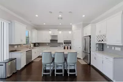5157 Lakecastle Drive, Tampa, FL 33624 - Photo 2
