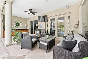 2103 Boot Lake Cir, Tampa, FL 33612 - Photo 30