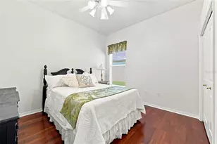 2103 Boot Lake Cir, Tampa, FL 33612 - Photo 20