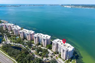 4993 Bacopa Ln S, Saint Petersburg, FL 33715 - Photo 2