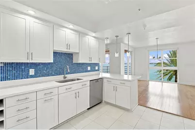 4993 Bacopa Lane S #304, Saint Petersburg, FL 33715 - Photo 16