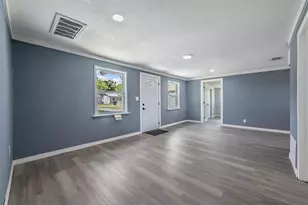 636 Stremma Rd, Largo, FL 33770 - Photo 2
