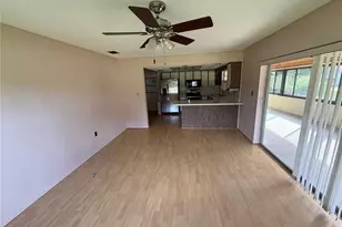 2906 Oak Crest Dr, Plant City, FL 33565 - Photo 8