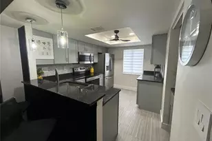 201 Palmetto Ct, Oldsmar, FL 34677 - Photo 12