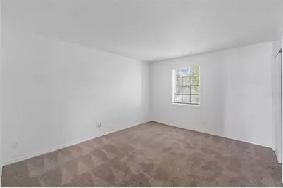 165 Pompano Dr SE, Saint Petersburg, FL 33705 - Photo 20