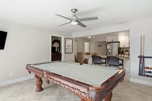 9165 136th St, Seminole, FL 33776 - Photo 18