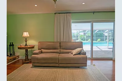 615 Valle Vista Drive, Brandon, FL 33511 - Photo 6