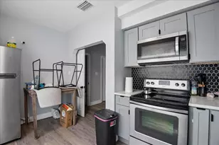 3001 W Chestnut St, Tampa, FL 33607 - Photo 22