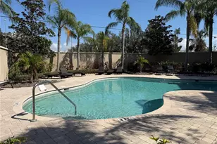 9705 Bay Grove Ln, Tampa, FL 33615 - Photo 40
