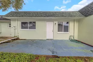 165 Sky Loch Dr E, Dunedin, FL 34698 - Photo 26