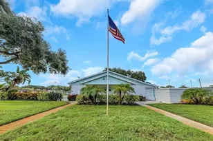 165 Sky Loch Dr E, Dunedin, FL 34698 - Photo 30