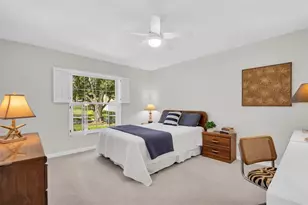 1309 Gillespie Dr, Palm Harbor, FL 34684 - Photo 12