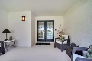 1309 Gillespie Dr, Palm Harbor, FL 34684 - Photo 4