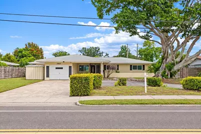 1431 Pinellas Point Drive S, Saint Petersburg, FL 33705 - Photo 1