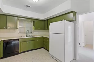 1431 Pinellas Point Dr S, Saint Petersburg, FL 33705 - Photo 24