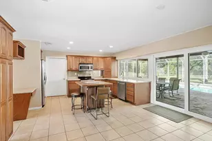 4502 Mohican Trail, Valrico, FL 33594 - Photo 18