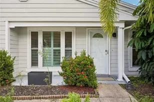 2805 Northcote Dr, Palm Harbor, FL 34684 - Photo 2