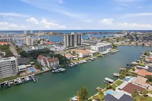 325 Island Way, Clearwater Beach, FL 33767 - Photo 36