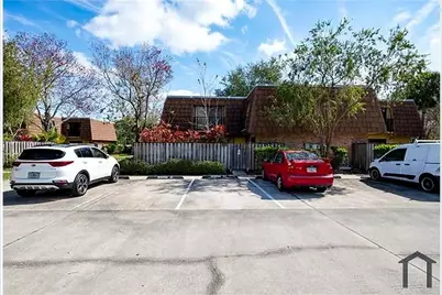5385 Elm Court #312, Orlando, FL 32811 - Photo 1