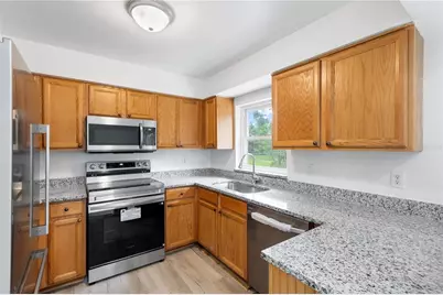 8221 Autumn Oak Avenue, Port Richey, FL 34668 - Photo 10