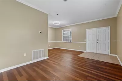 19149 Dove Creek Drive, Tampa, FL 33647 - Photo 10
