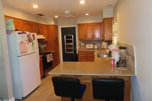 28524 Twinbrook Ln, Wesley Chapel, FL 33543 - Photo 6