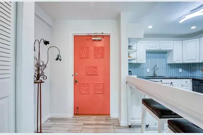 4681 1st Street NE #301, Saint Petersburg, FL 33703 - Photo 24