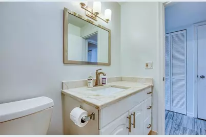 4681 1st Street NE #301, Saint Petersburg, FL 33703 - Photo 14