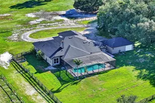 15818 Mahoney Dr, Spring Hill, FL 34610 - Photo 2