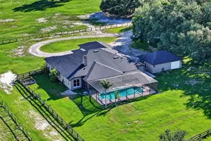 15818 Mahoney Dr, Spring Hill, FL 34610 - Photo 2
