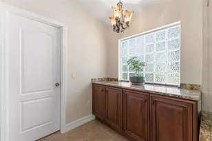 19221 Robin Perch Ln, Tampa, FL 33647 - Photo 30