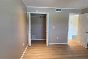 5800 Hollywood Blvd, Sarasota, FL 34231 - Photo 14