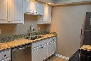 5800 Hollywood Blvd, Sarasota, FL 34231 - Photo 12