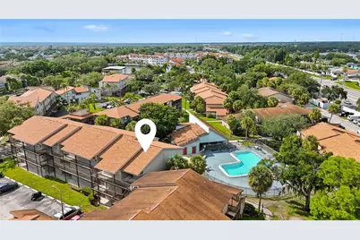 6308 Newtown Circle #8B5, Tampa, FL 33615 - Photo 6
