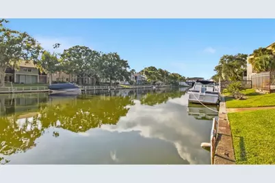 6308 Newtown Circle #8B5, Tampa, FL 33615 - Photo 2